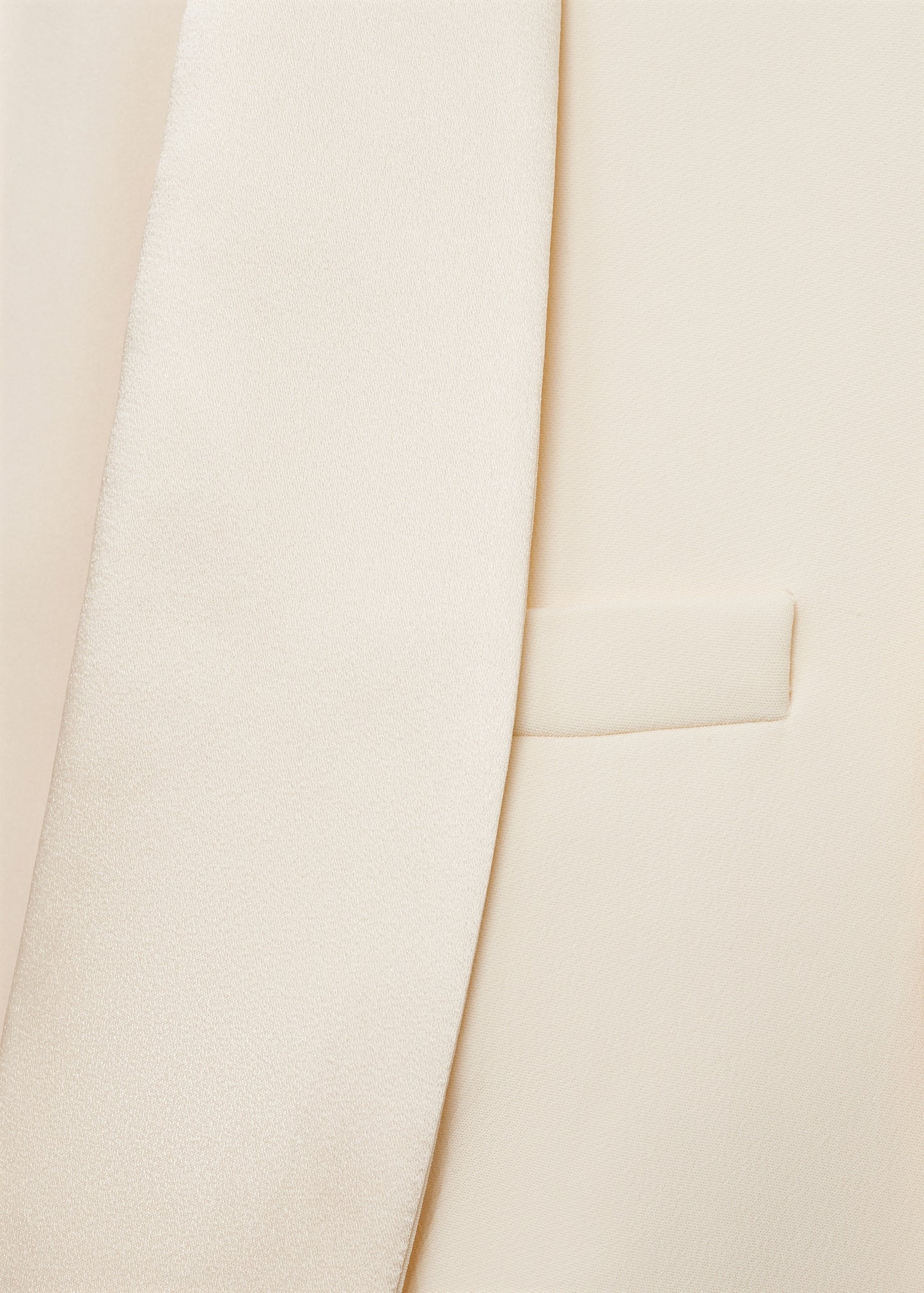 Suit jacket with satin lapels - Women | MANGO United KingdomMANGOAdd to your wishlistMango chatbot