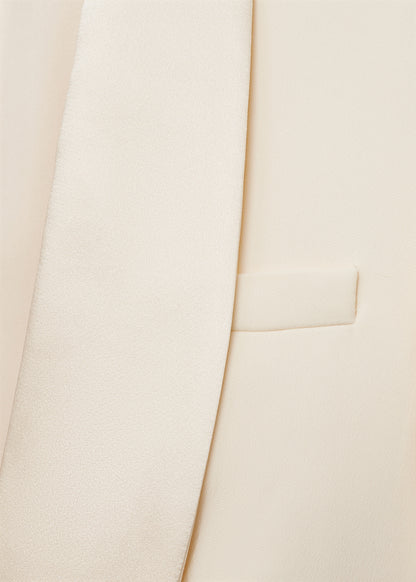 Suit jacket with satin lapels - Women | MANGO United KingdomMANGOAdd to your wishlistMango chatbot