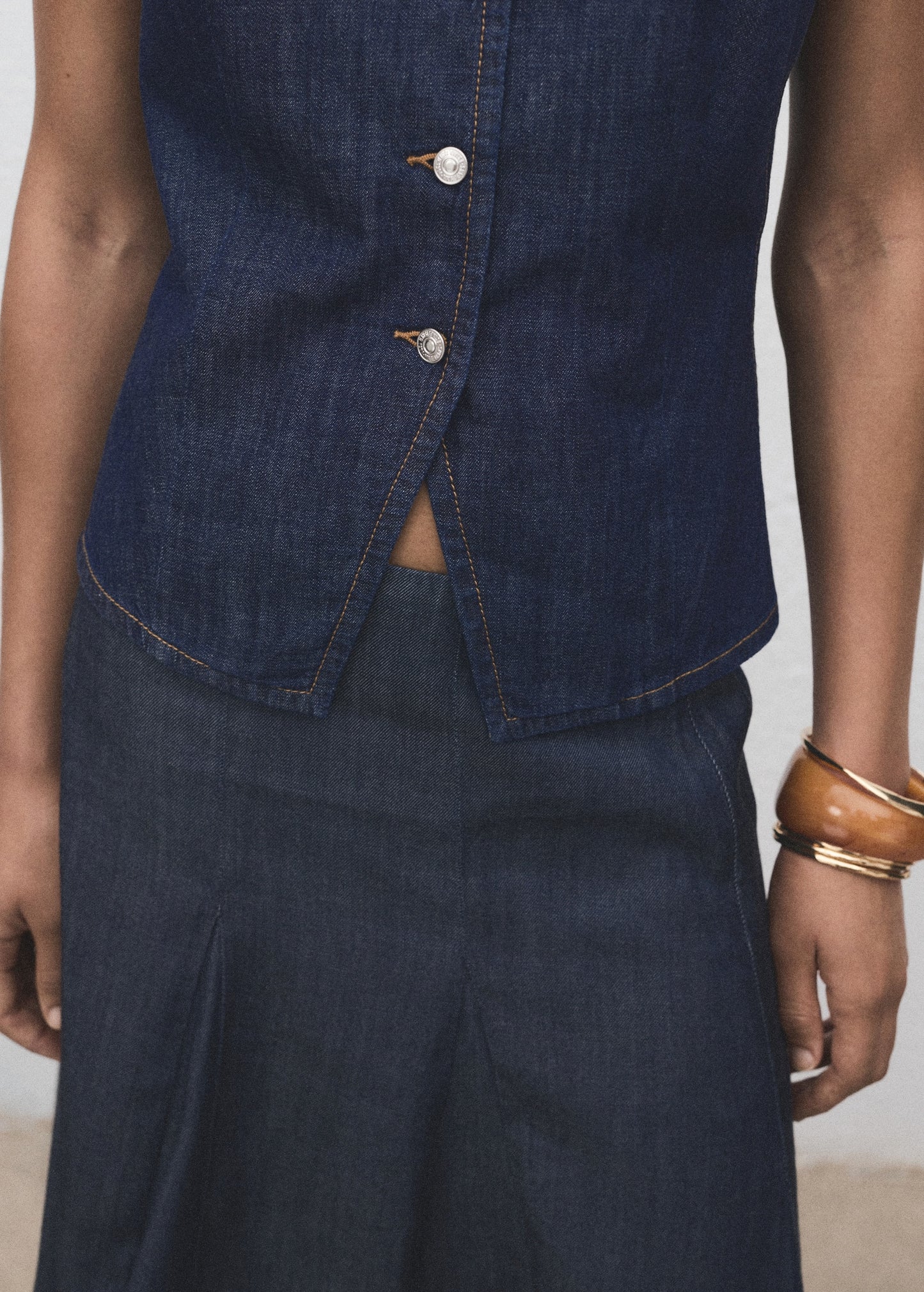 Buttoned denim top