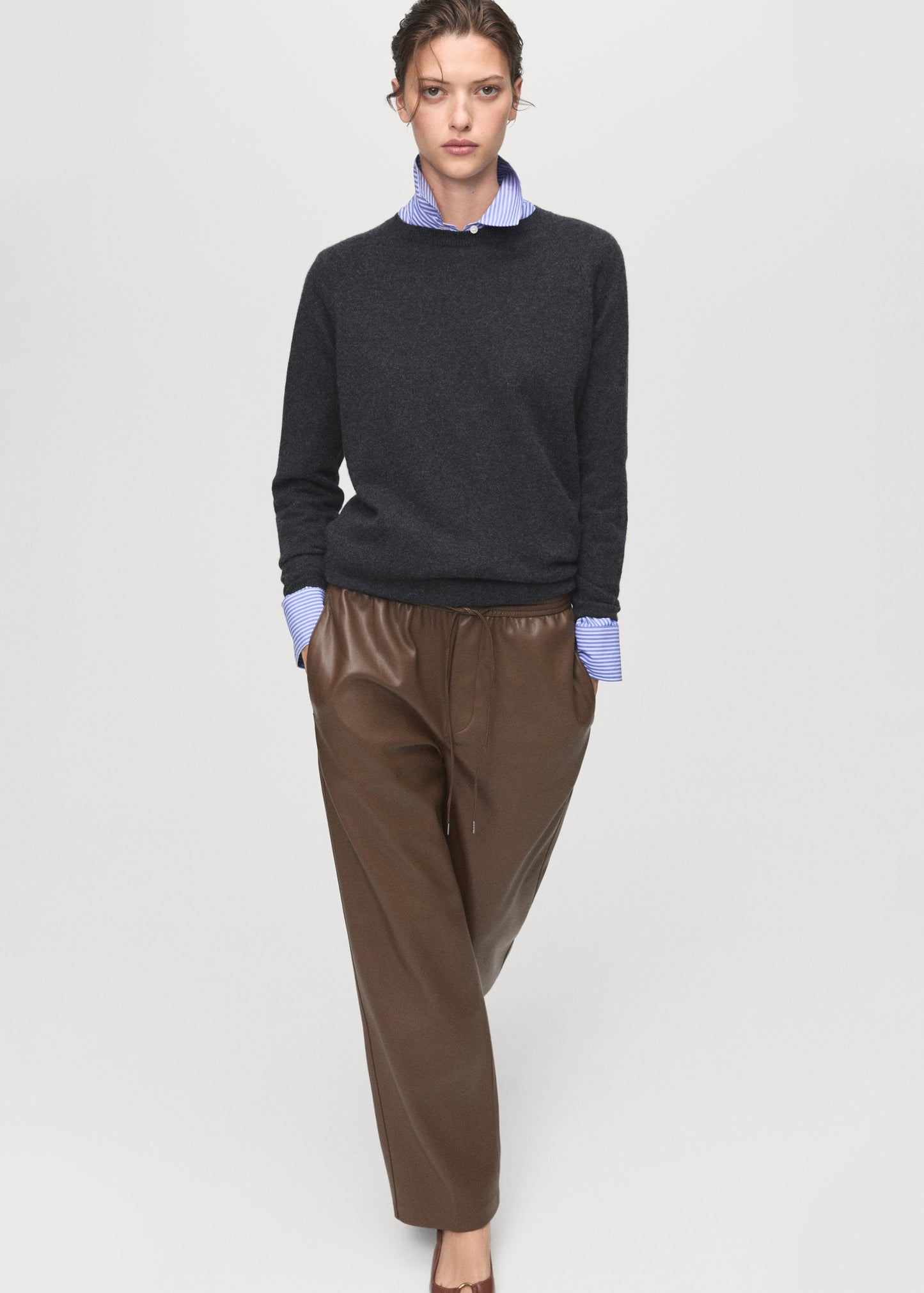 Leather-effect elastic waist trousers