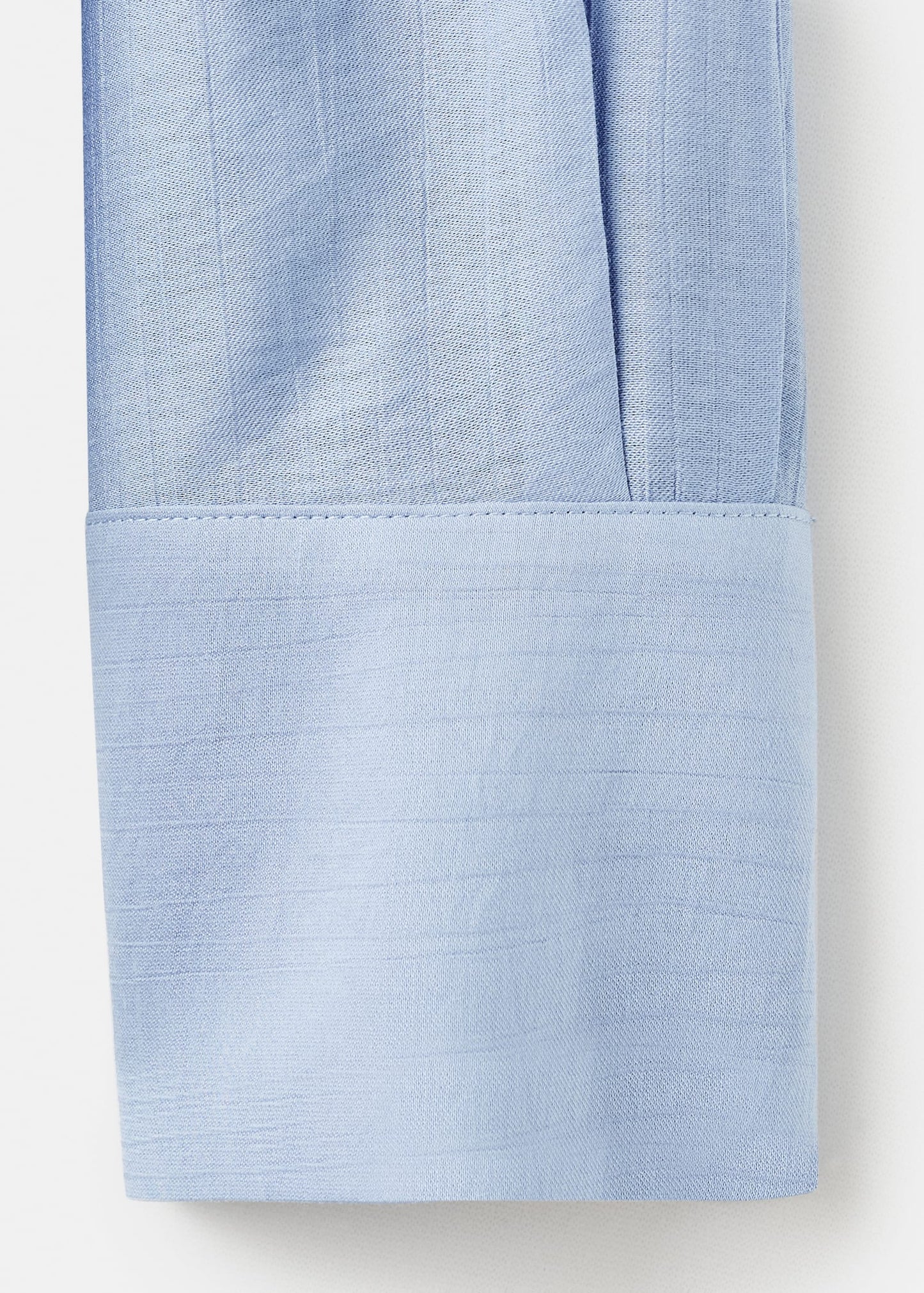 Textured blouse with foulard