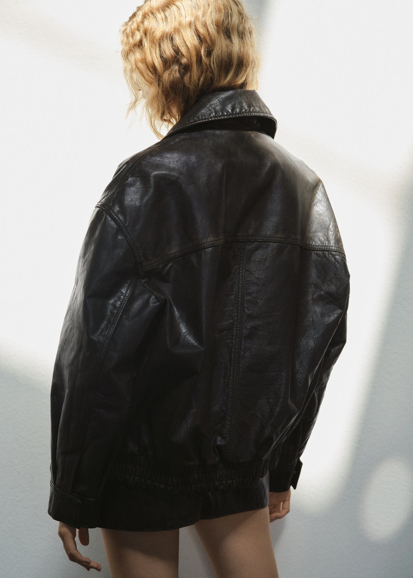 100% leather jacket with pockets