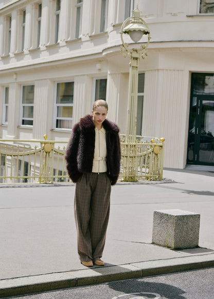 Fur jacket with lapels