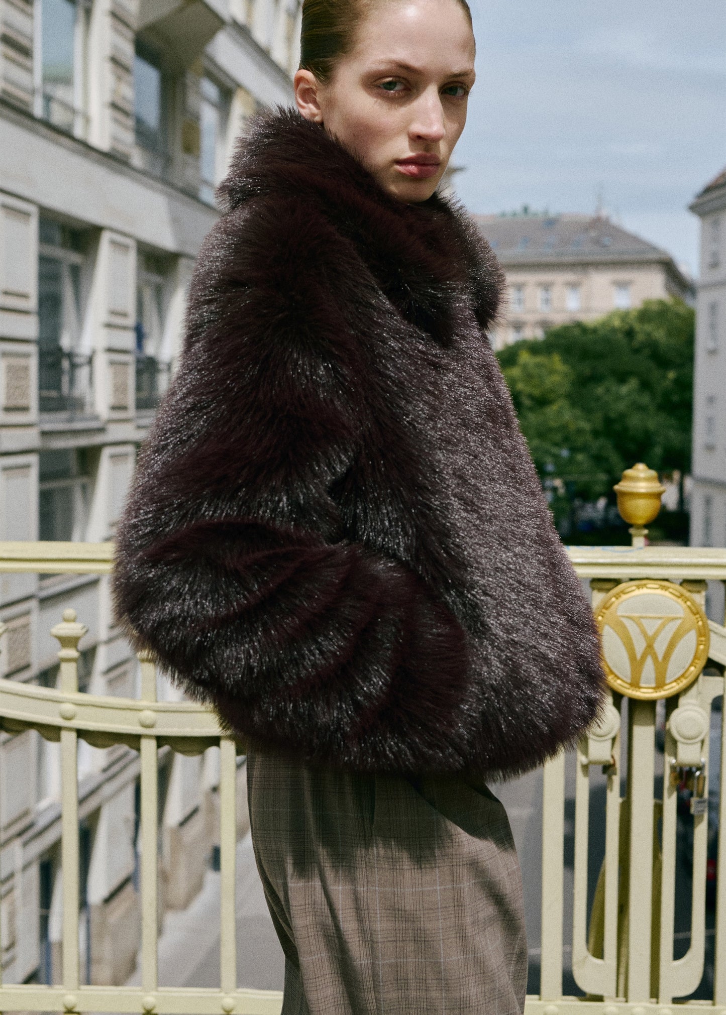 Fur jacket with lapels