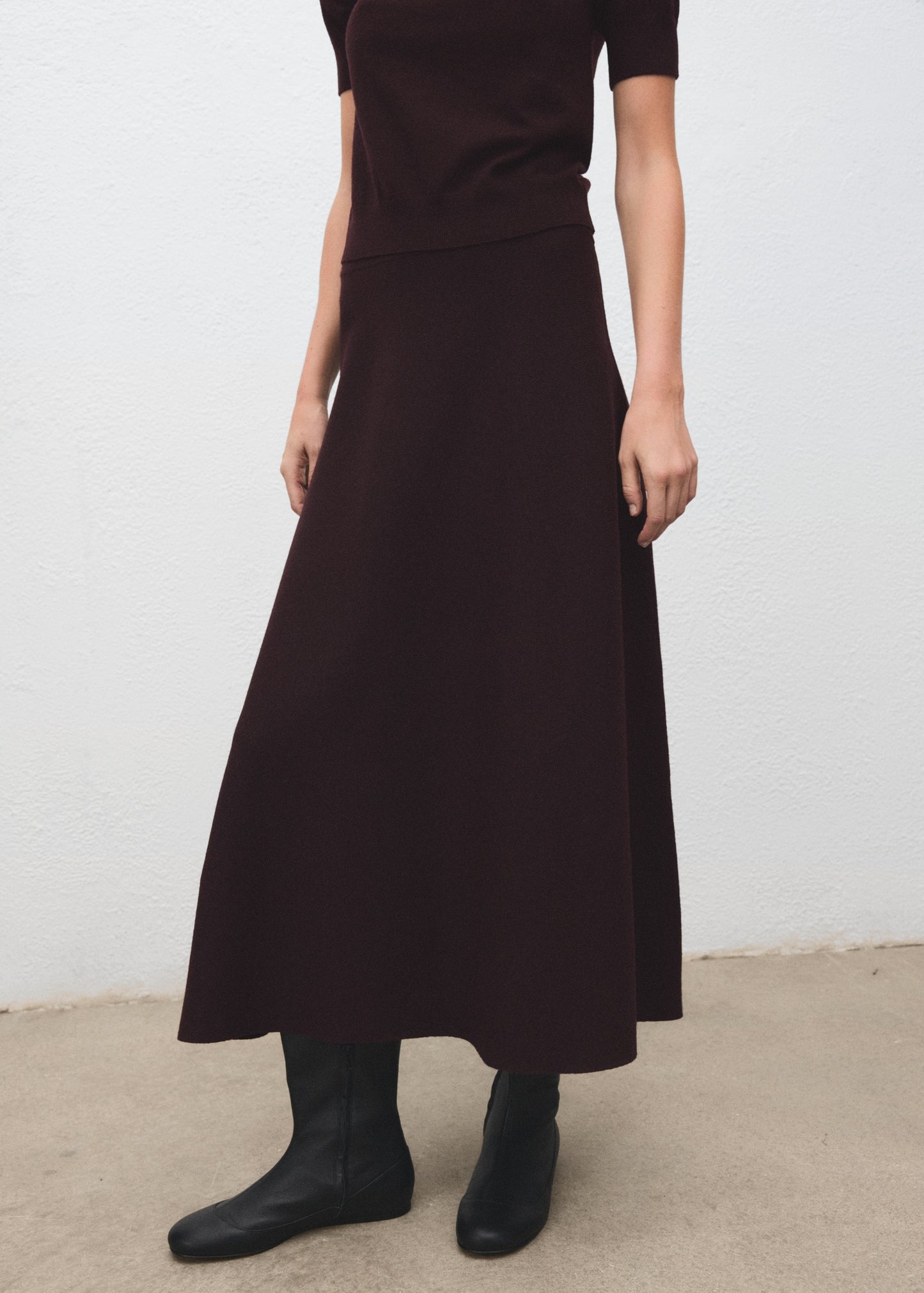 Wool-blend knitted skirt
