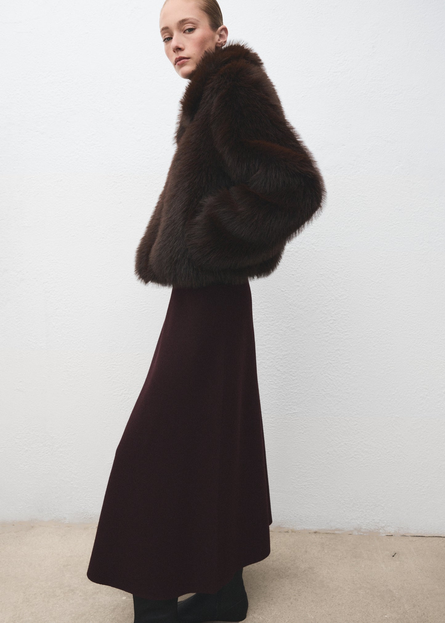 Wool-blend knitted skirt