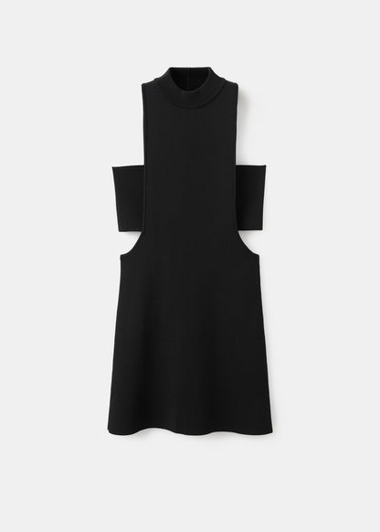 Knitted dress with cut-out