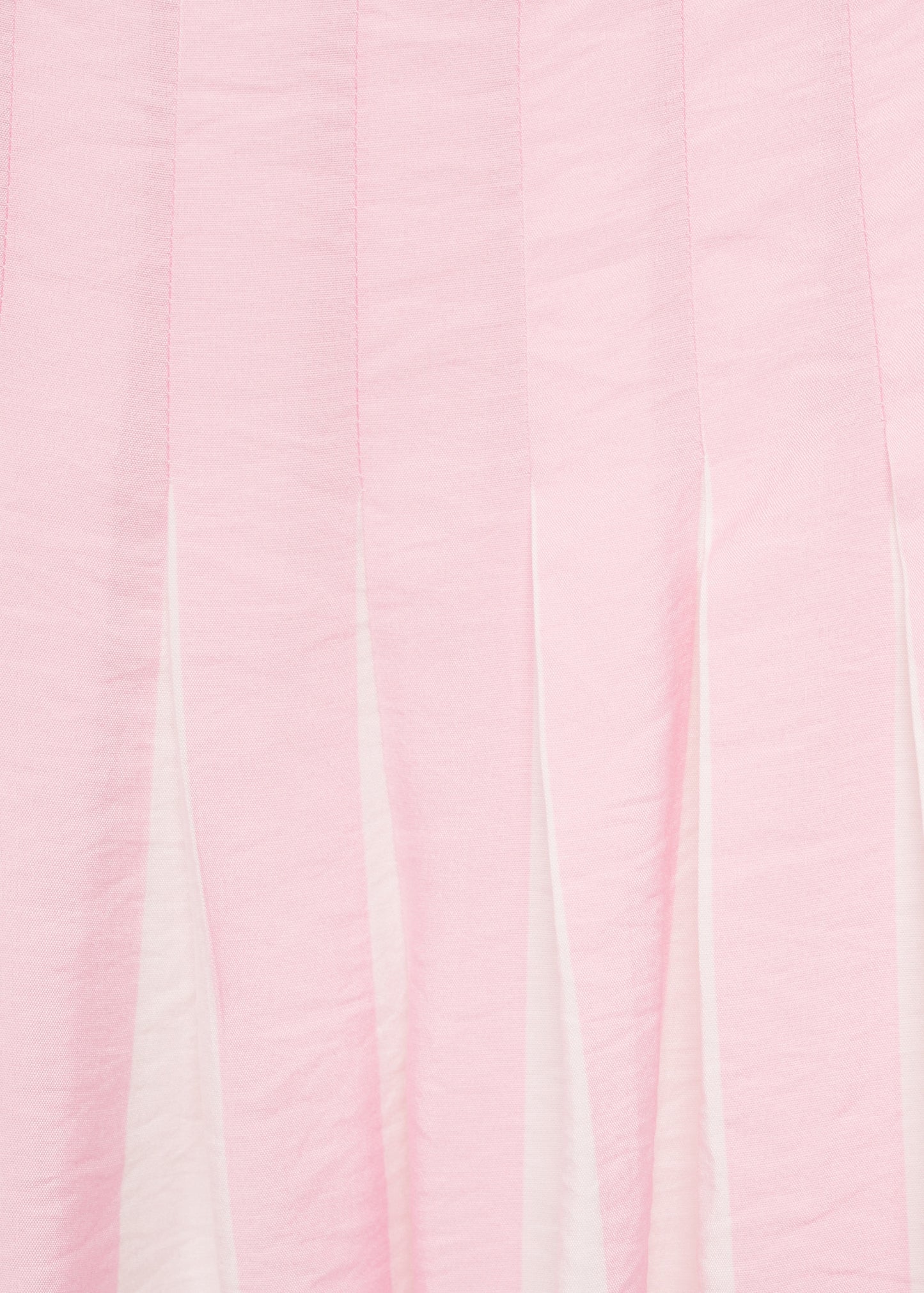 Short striped balloon effect dress