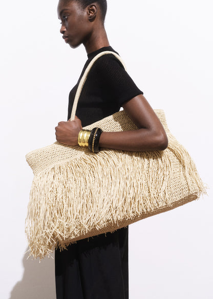 Natural fibre shoulder bag with fringes
