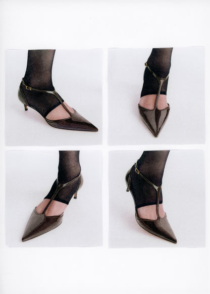 Kitten-heel patent leather shoes