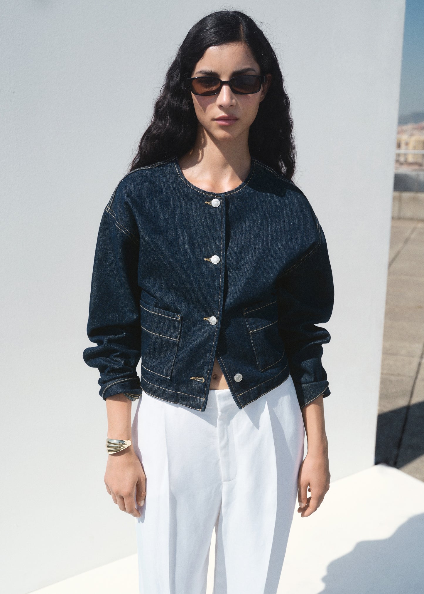 Denim jacket with pockets