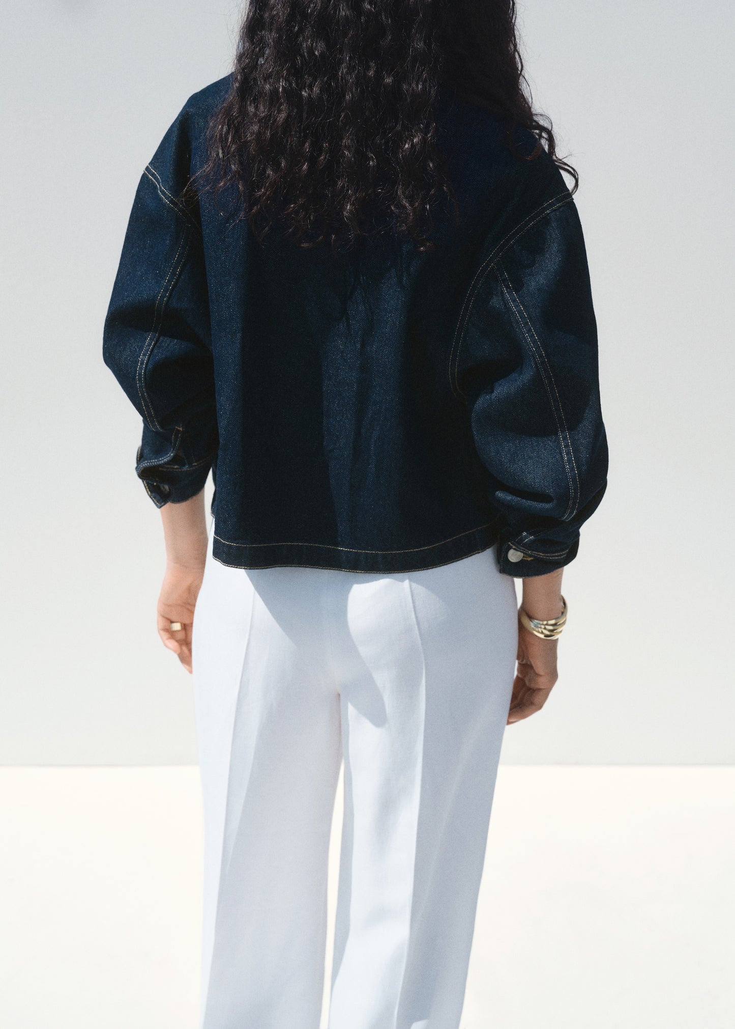 Denim jacket with pockets