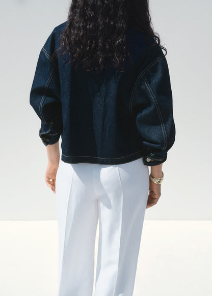 Denim jacket with pockets