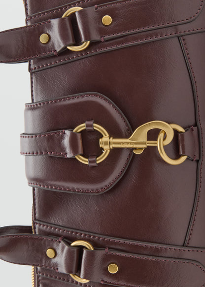 Medium shoulder bag with snap hook