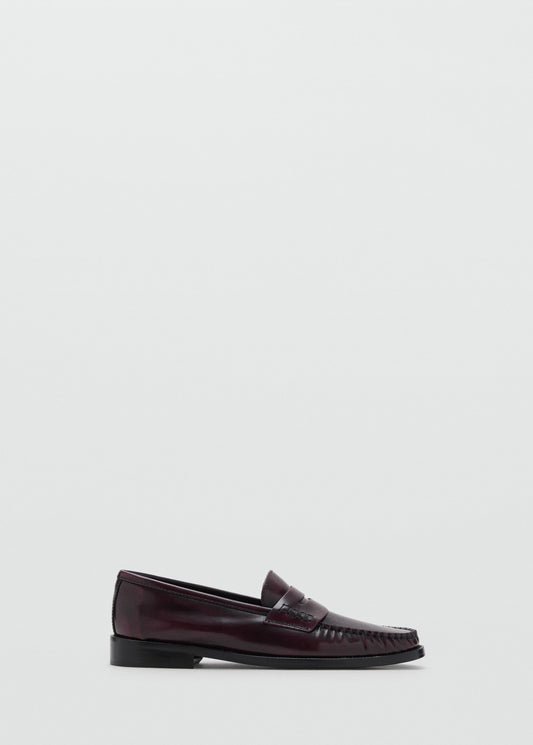 Gathered leather moccasin