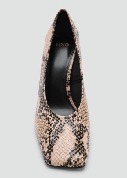 Snakeskin print heeled shoes