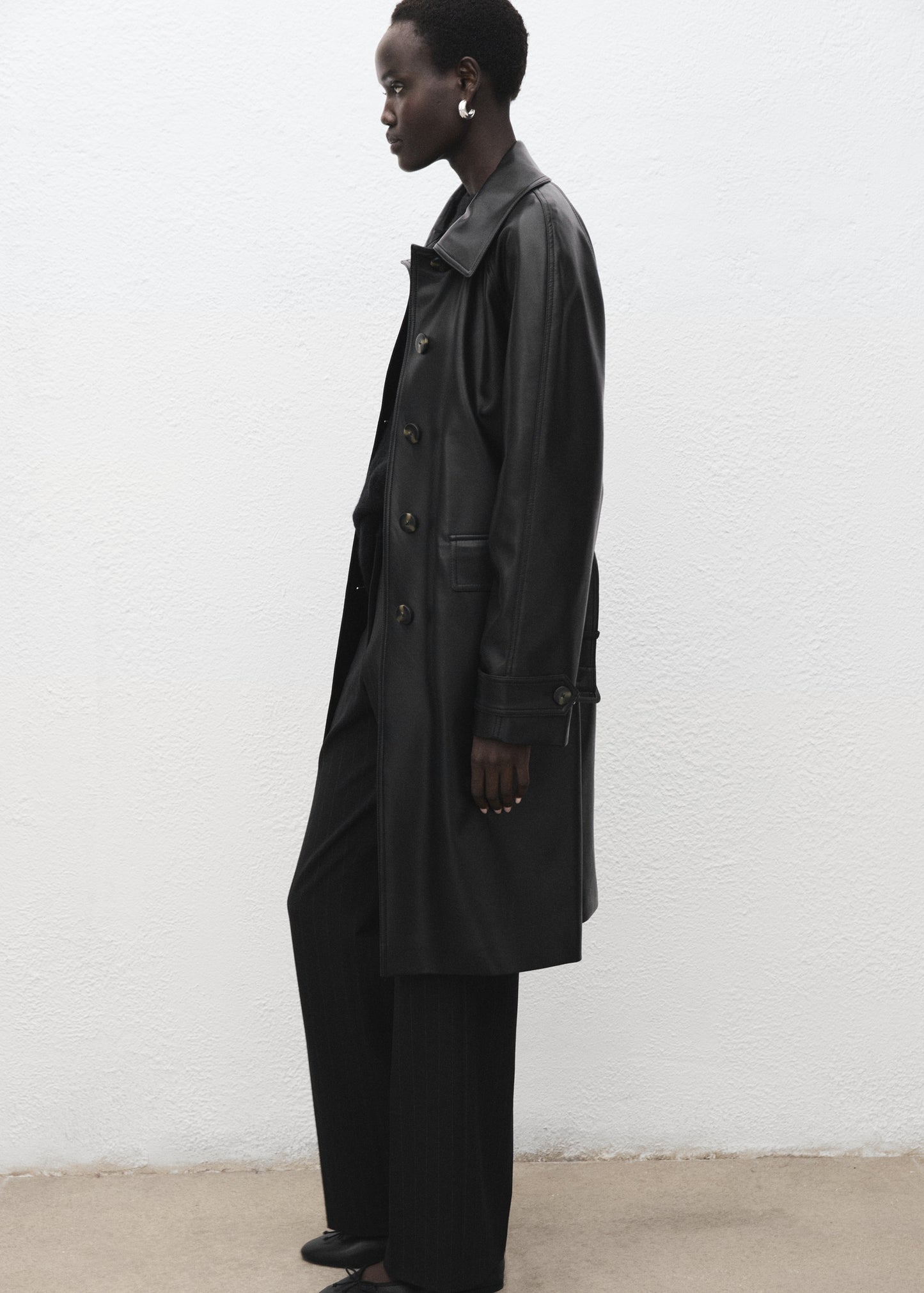 Long leather-effect trench coat with belt