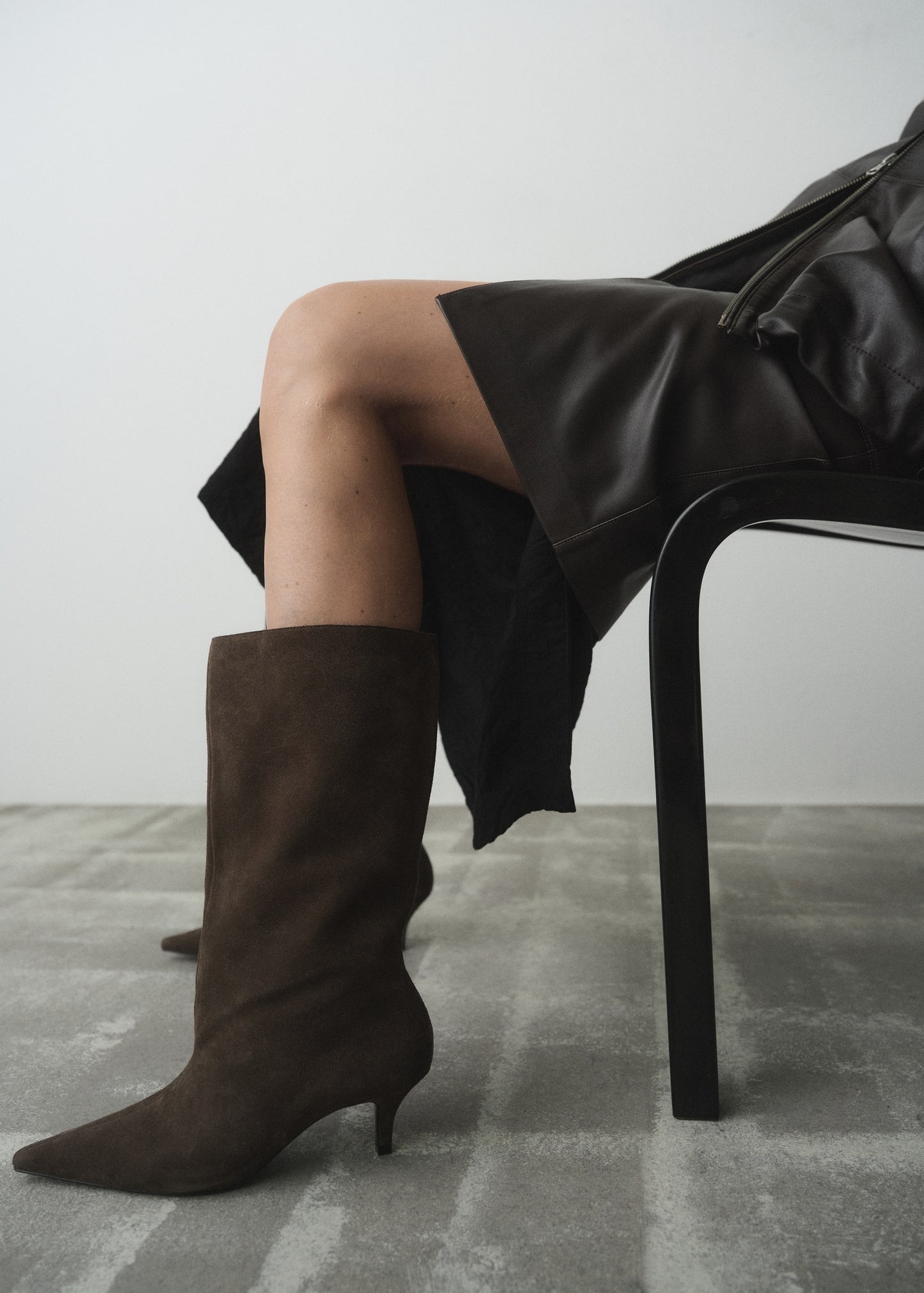 Suede ankle boot with kitten heel