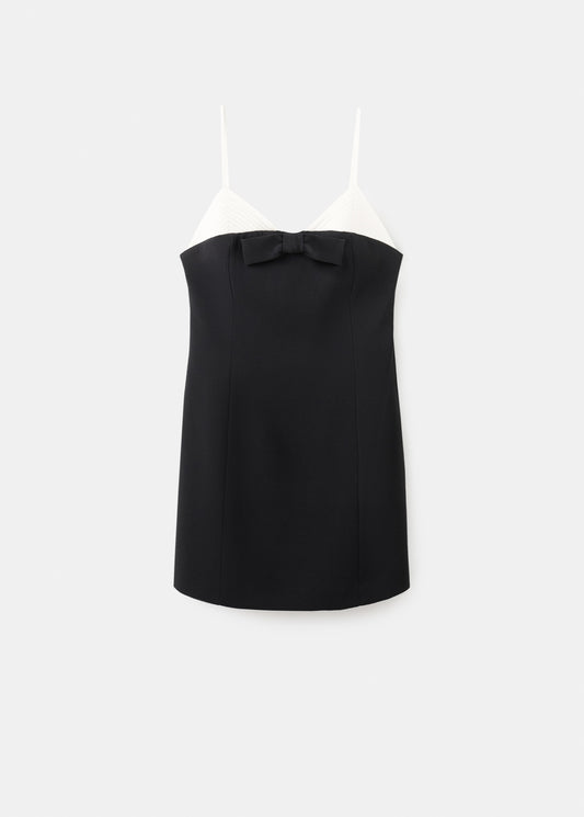 Bow contrasting dress