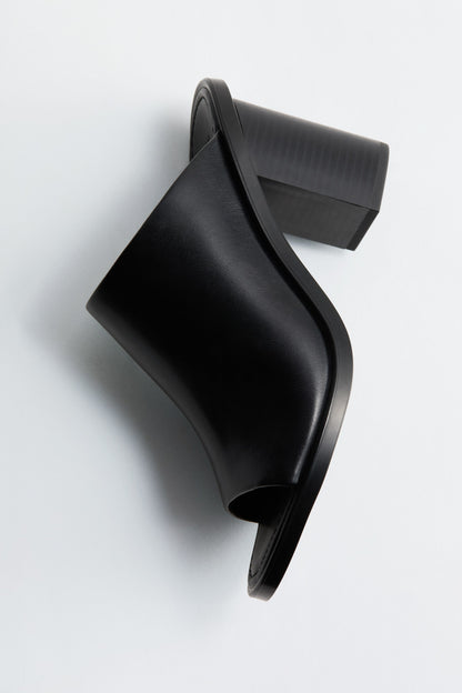 Block-heeled sandals