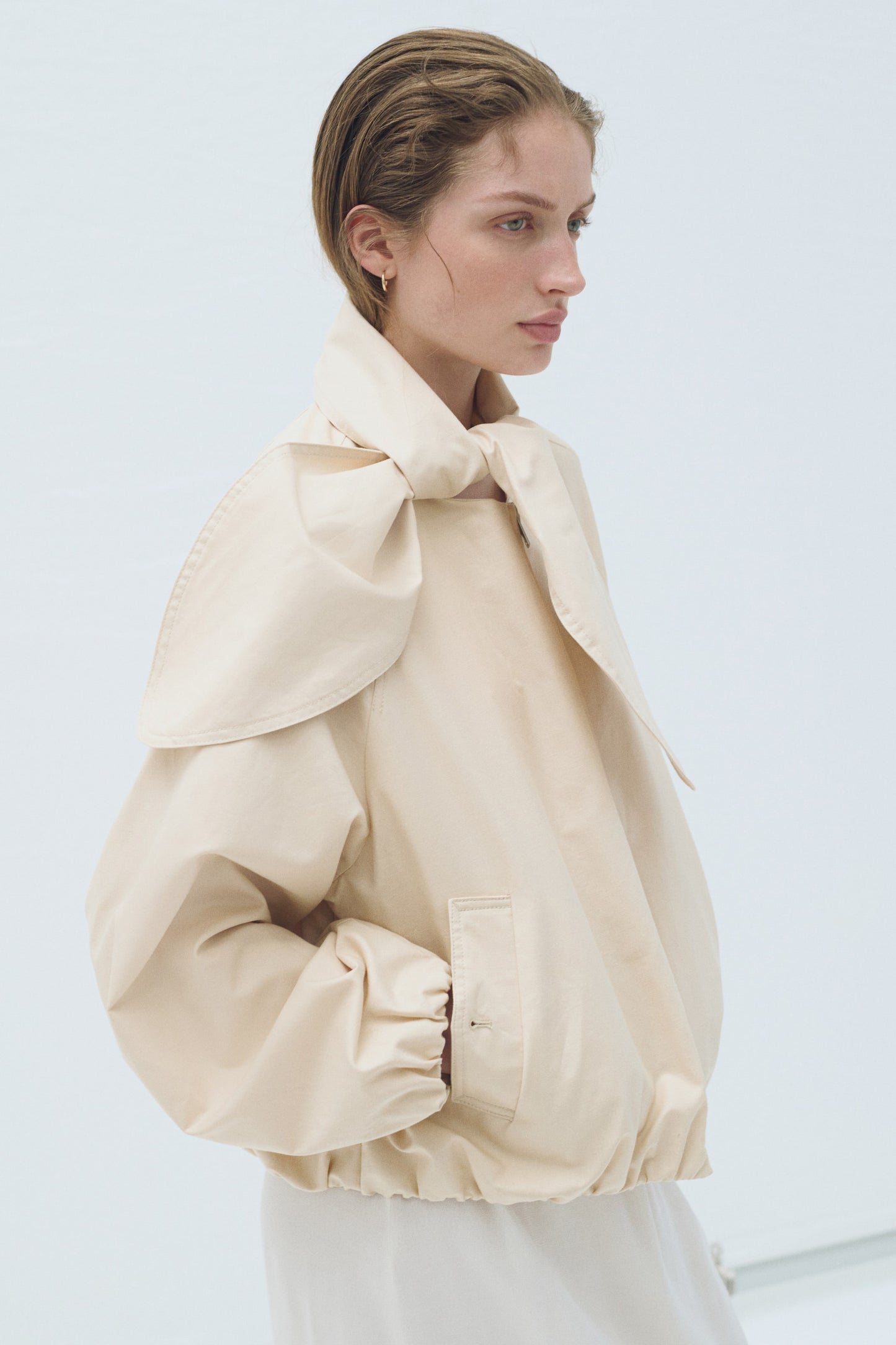 Scarf-collar linen-blend jacket