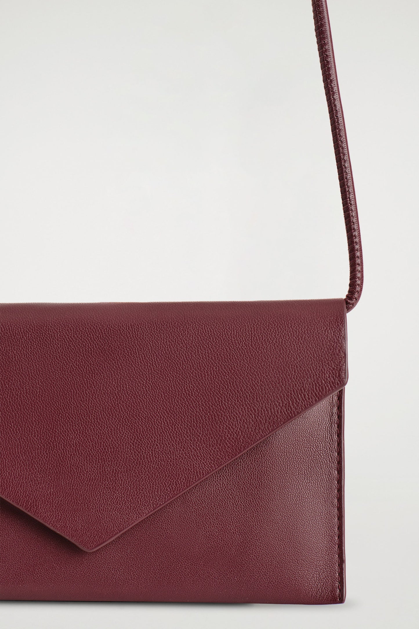 Envelope leather bag