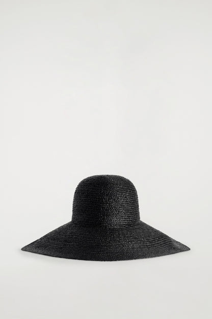 Wide-brim raffia hat