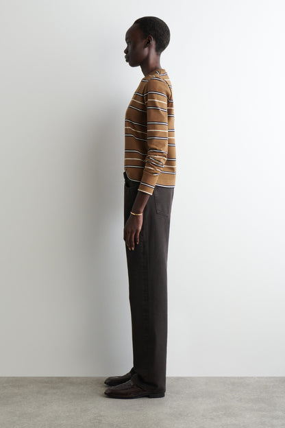 Clean Cut Regular Long-Sleeved T-Shirt