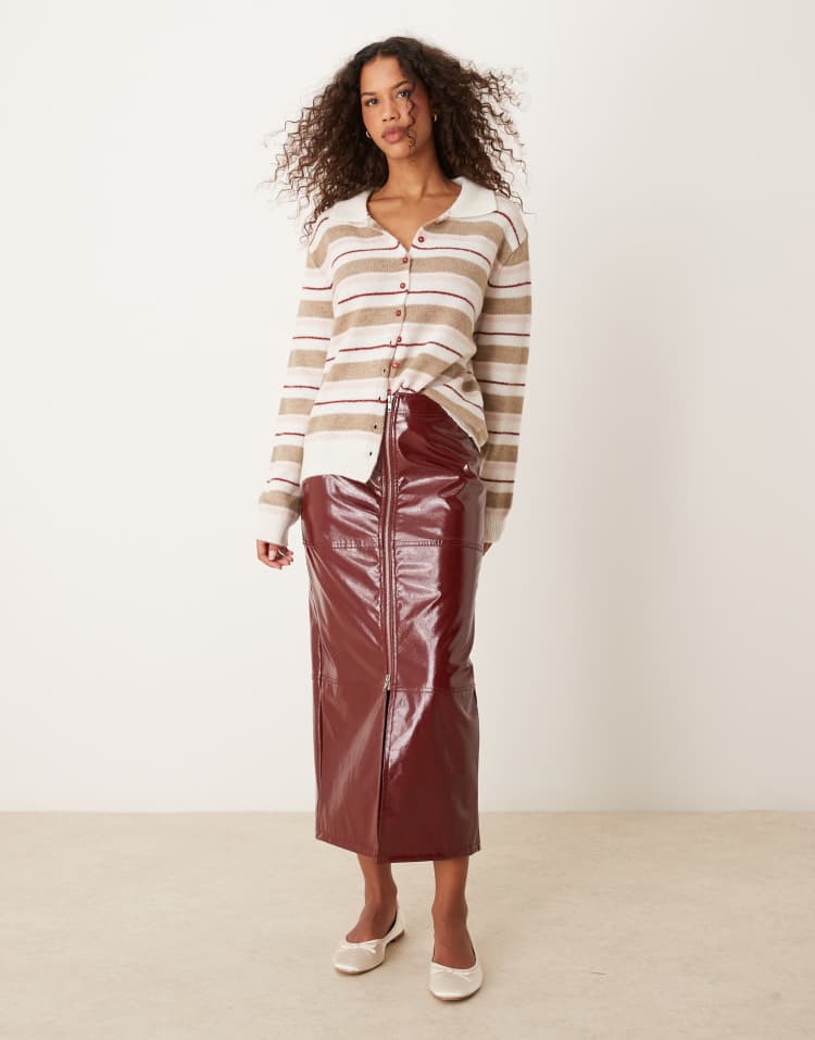 Zip front high shine leather look midi skirt in burgundy