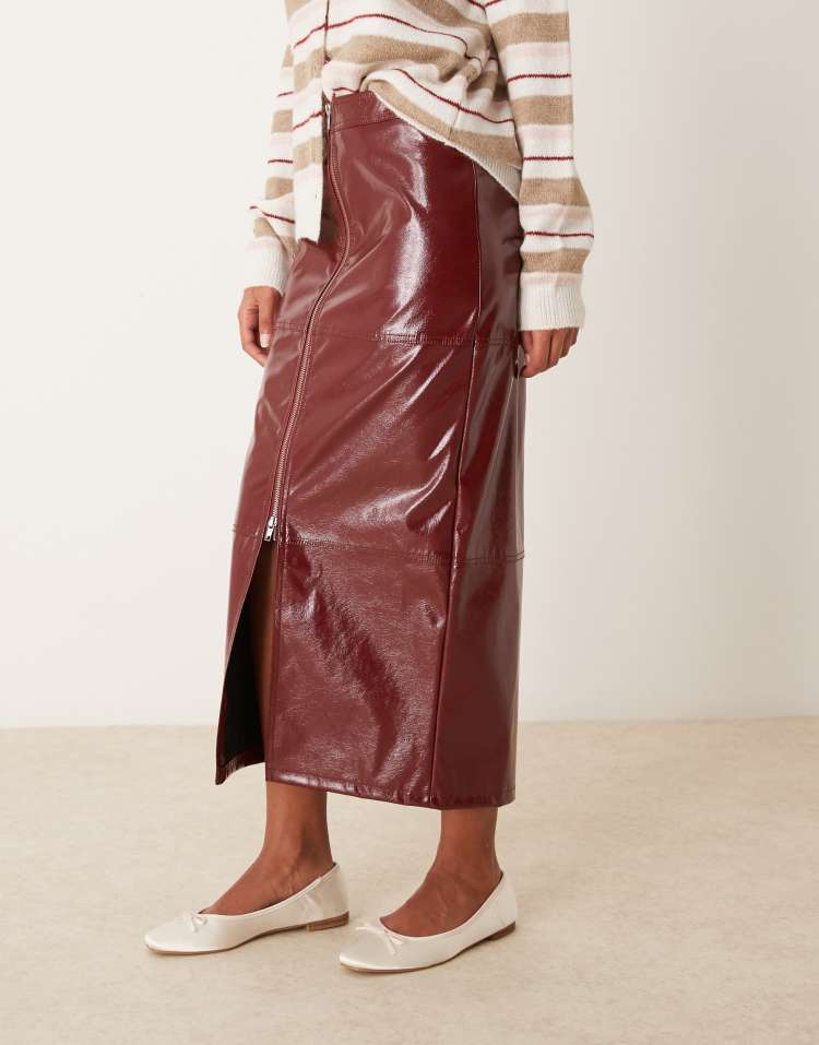 Zip front high shine leather look midi skirt in burgundy