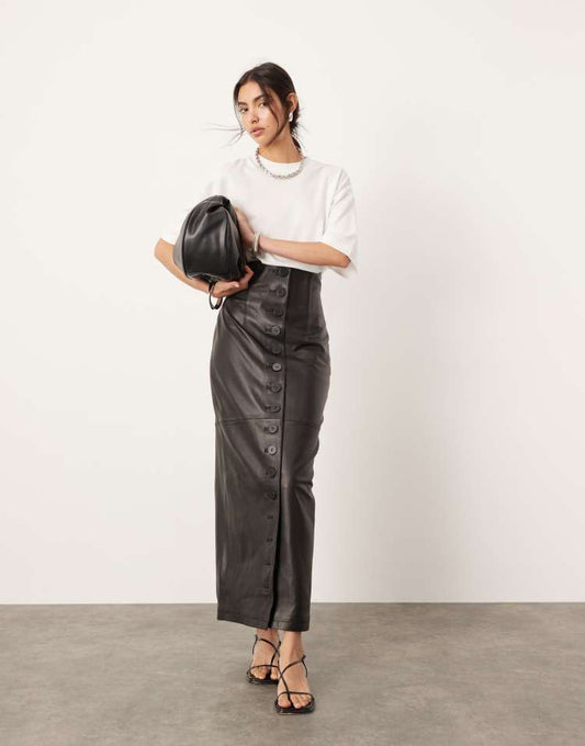 Soft leather maxi skirt with high waist and buttons detail in black