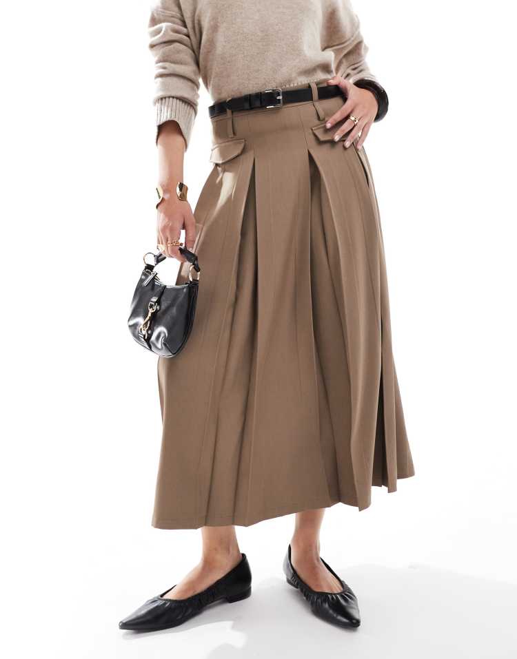 Tailored midaxi skirt in tan