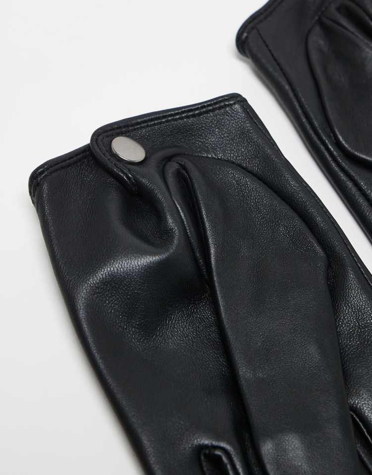 Leather touch screen gloves in black