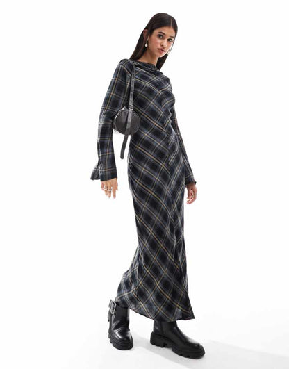 Long sleeve maxi dress with cowl neck in navy check