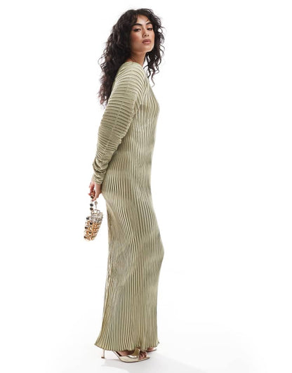 Pleated maxi dress with cocoon sleeve in gold