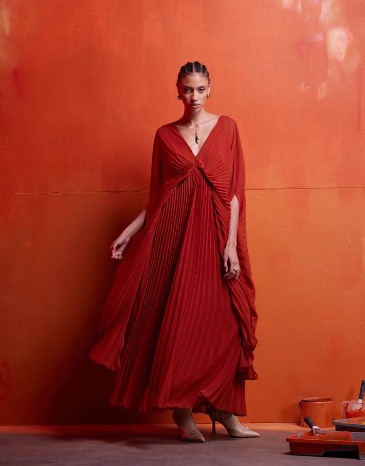 Ultimate blouson sleeve pleated maxi dress with deep V & twist back in rust