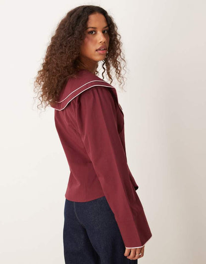 Poplin double collar fitted shirt in burgundy