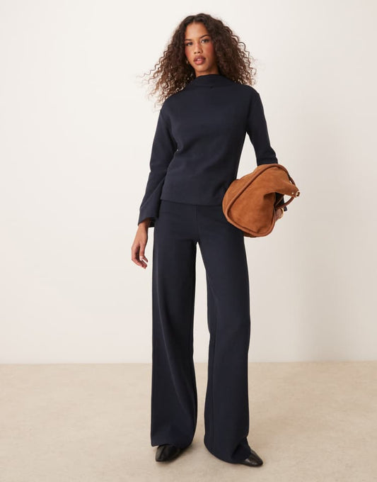 Supersoft wide leg co ord trousers in navy