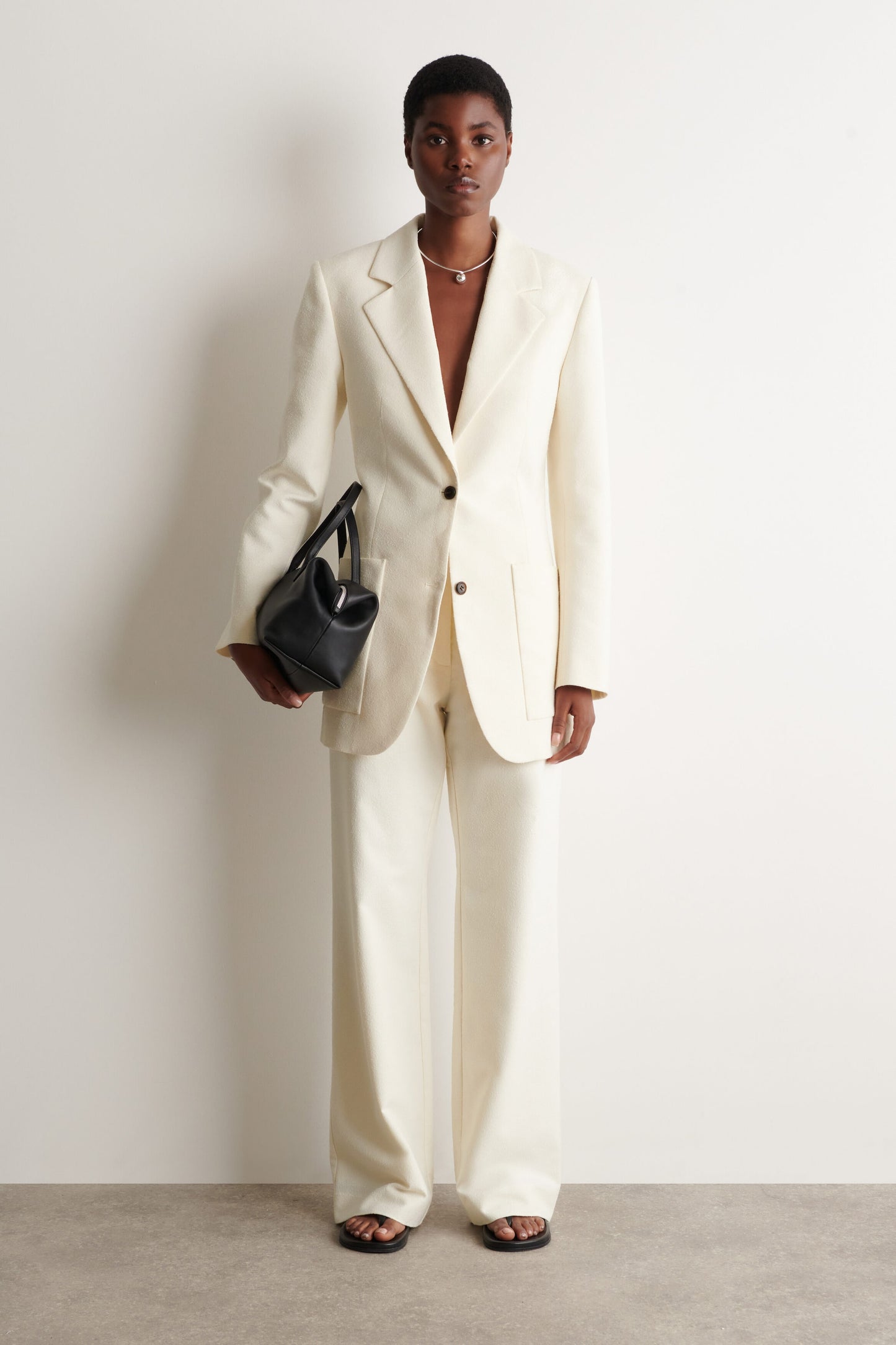 Single-breasted bouclé blazer