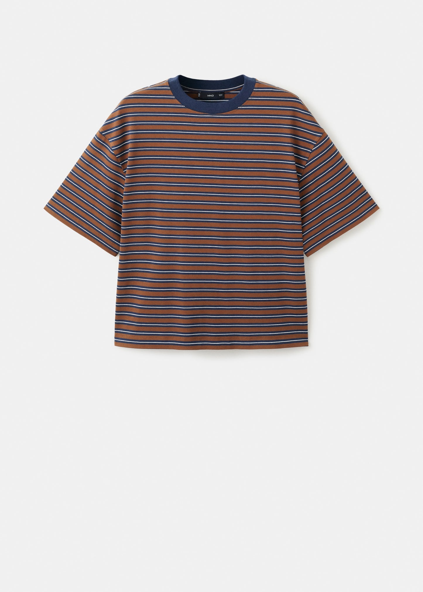 Striped short-sleeved t-shirt