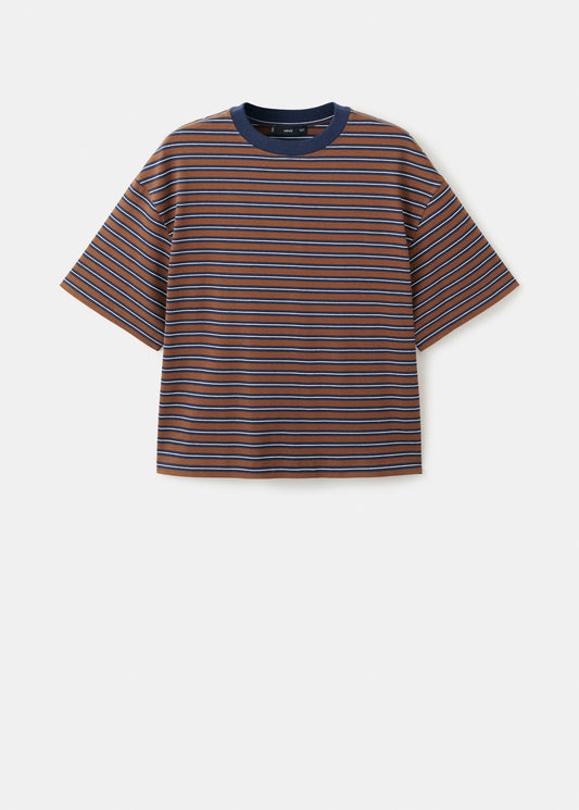 Striped short-sleeved t-shirt