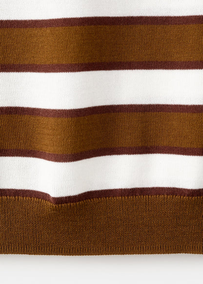 Short-sleeved knitted sweater