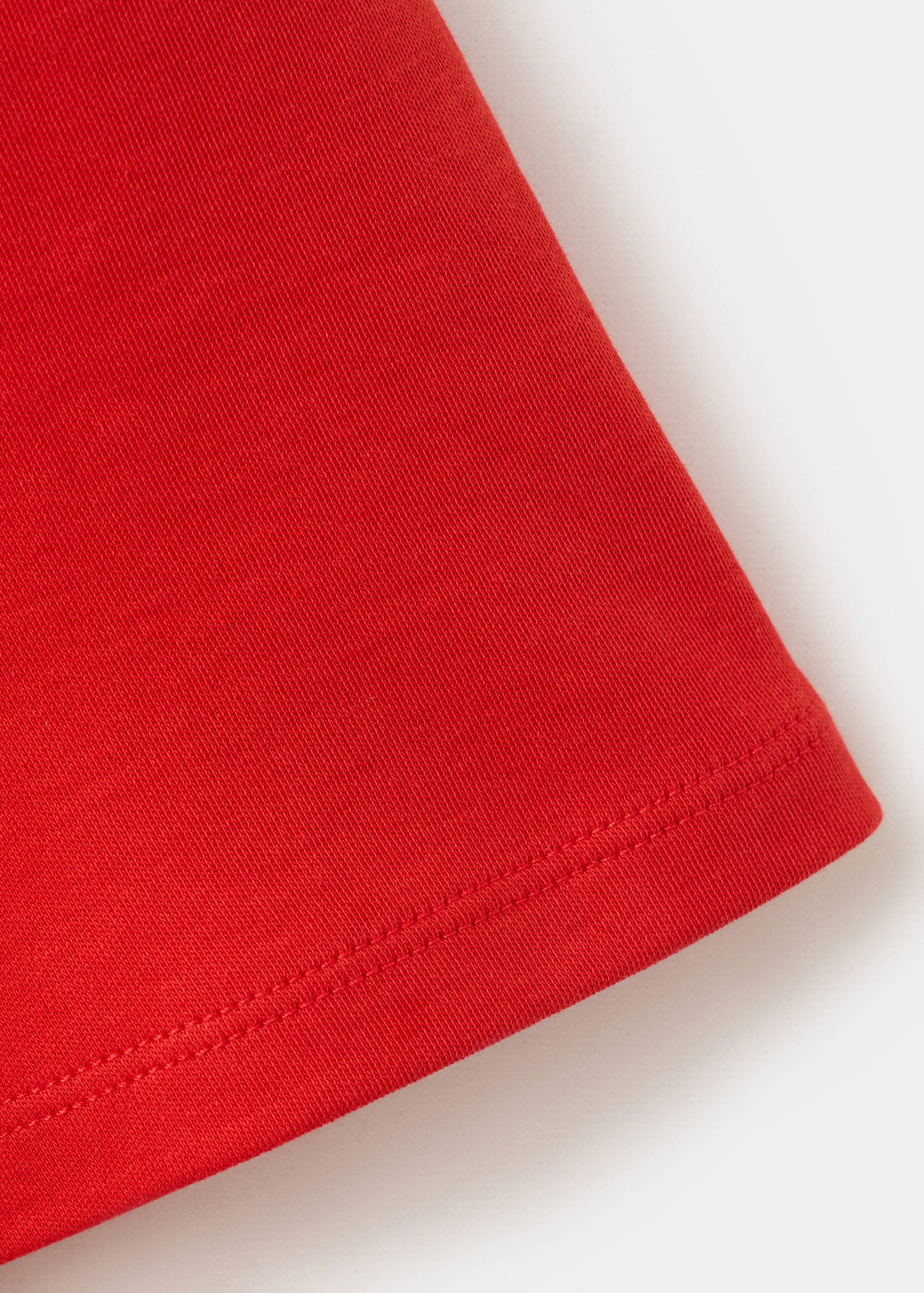 Short-sleeved cotton t-shirt