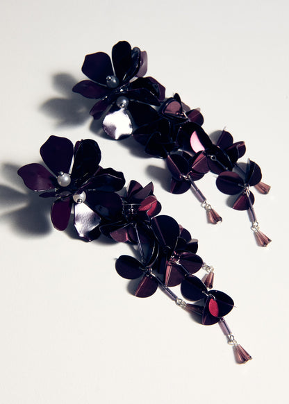 Hanging floral earrings