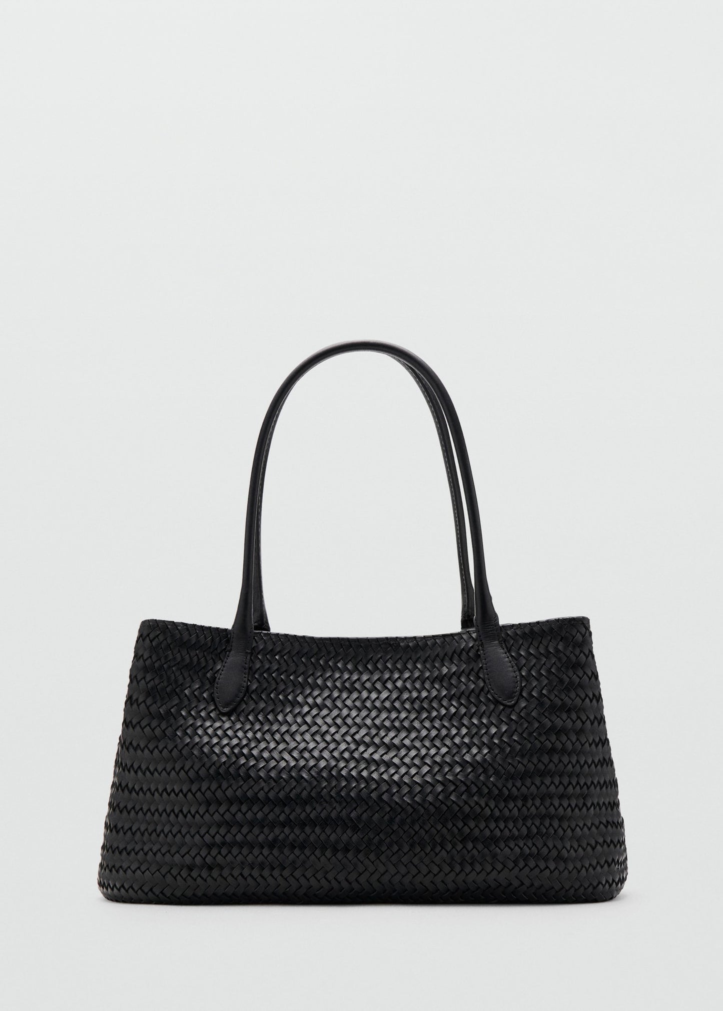Braided leather bag