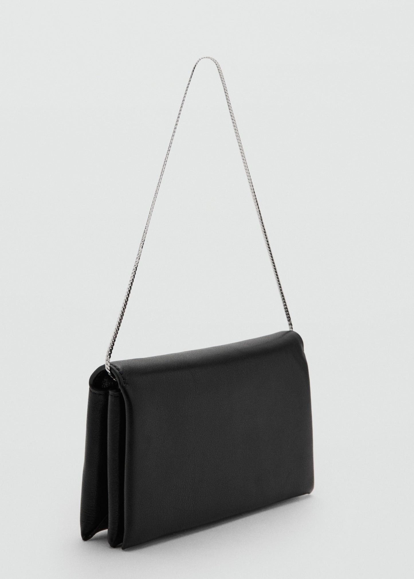 Leather shoulder bag with chain