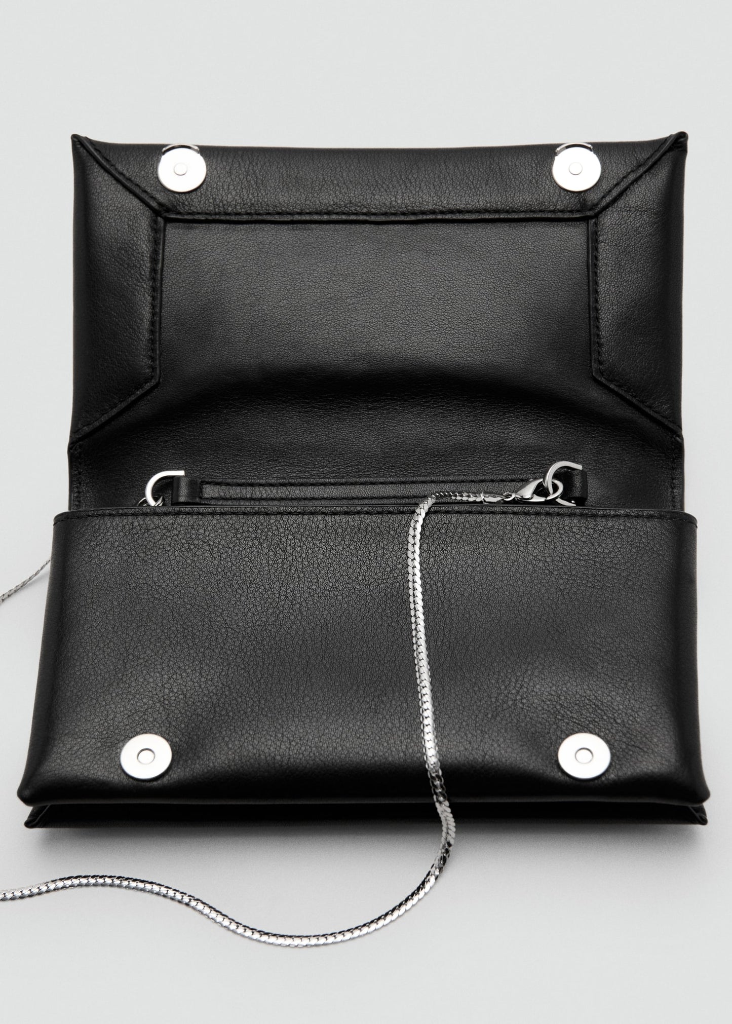 Leather shoulder bag with chain
