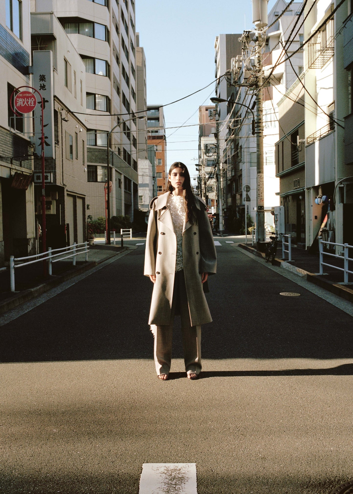 Double-breasted trench 100% wool