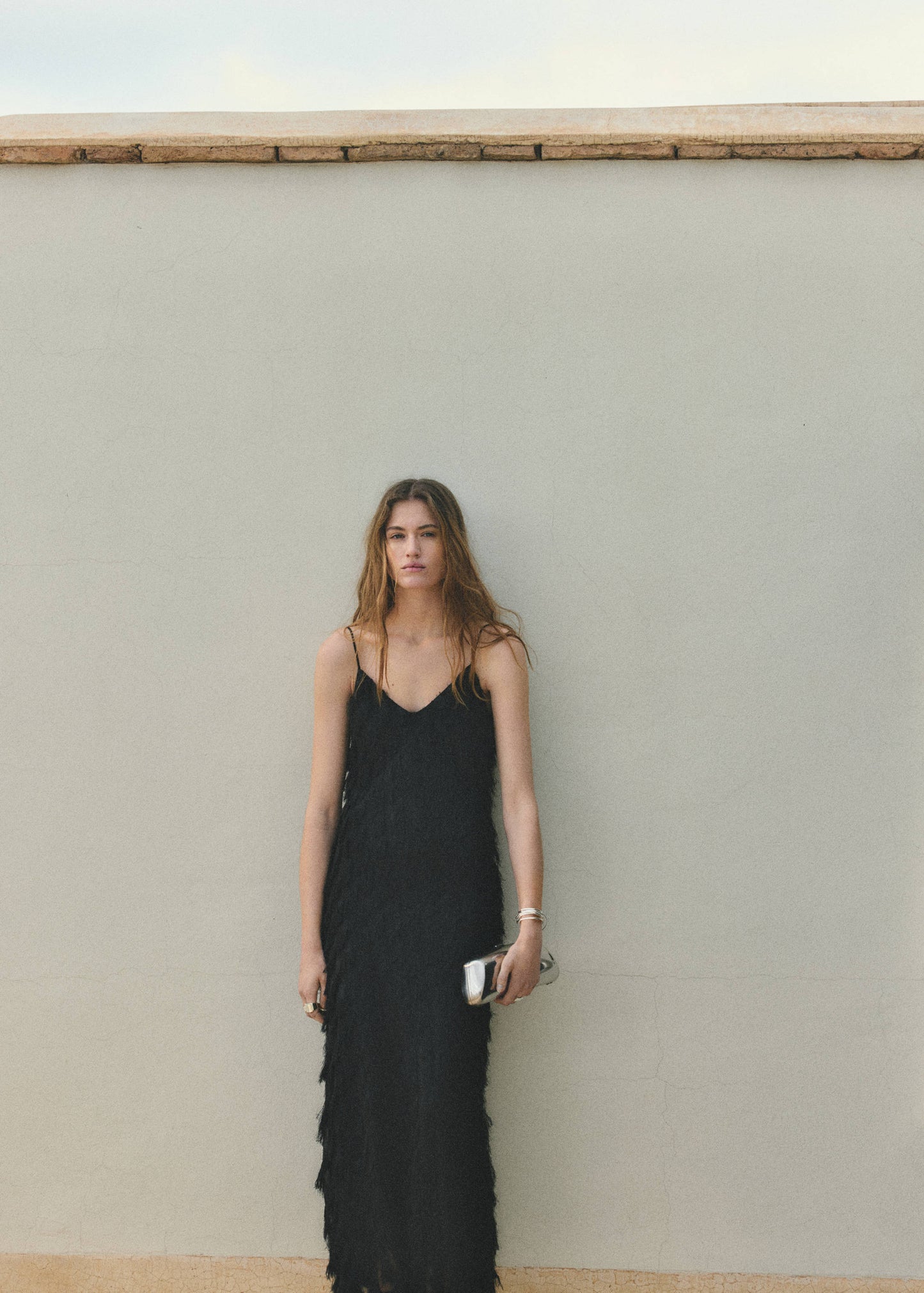 Long dress with frayed finishes