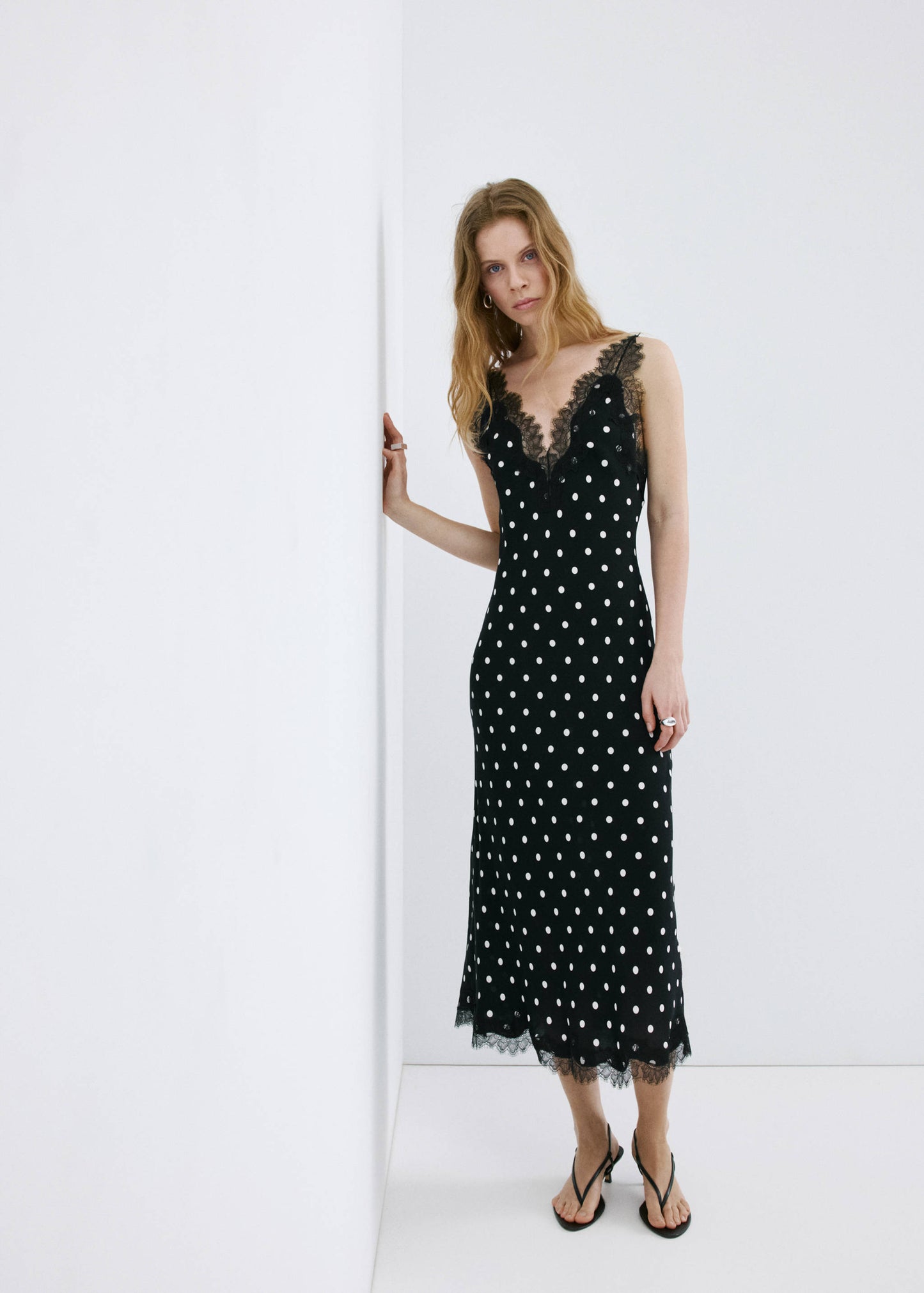 Polka dot dress with lace detail